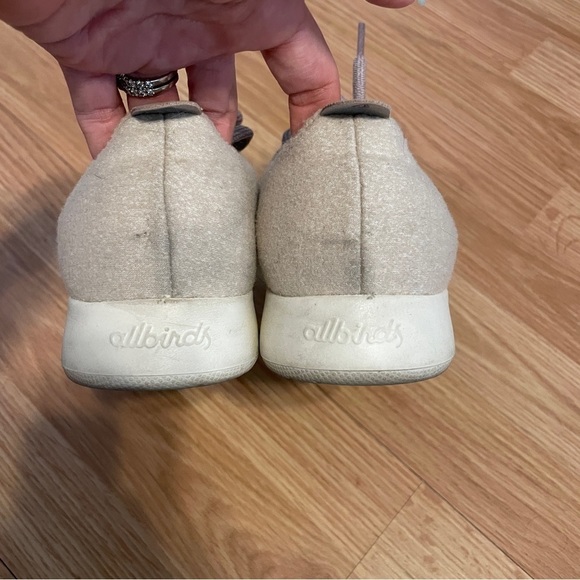 Allbirds Women's‎ Wool Runners Cream/Tan Size 8 - Picture 4 of 7